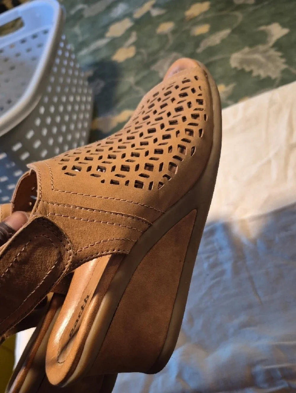 Earth Women's Laser-Cut Slingback Sandals in Tan and Metallic Brown